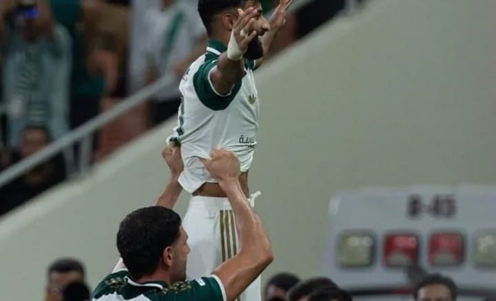 Football : Le club saoudien Al-Ahli se qualifie pour le second tour