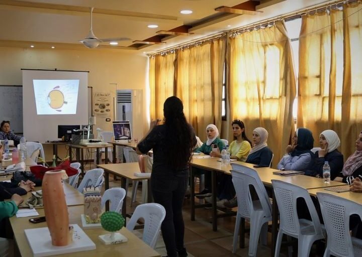 Homs : une formation pour dynamiser l&rsquo;enseignement des sciences