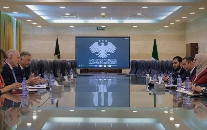 Consultations politiques syro-polonaises à Damas pour renforcer les relations