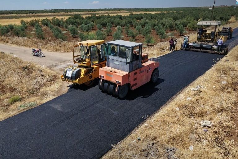 Deraa : début des travaux de réhabilitation de la route Chajara-Quseir