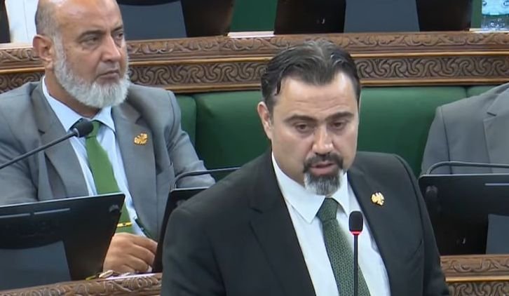 Le ministère de l&rsquo;Éducation présente ses plans pour absorber la hausse des effectifs scolaires