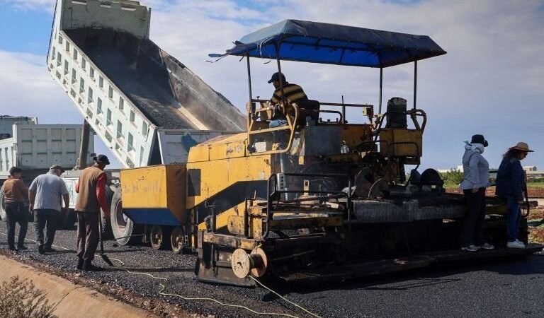 Homs : poursuite des travaux de réhabilitation routière pour 40 millions de livres