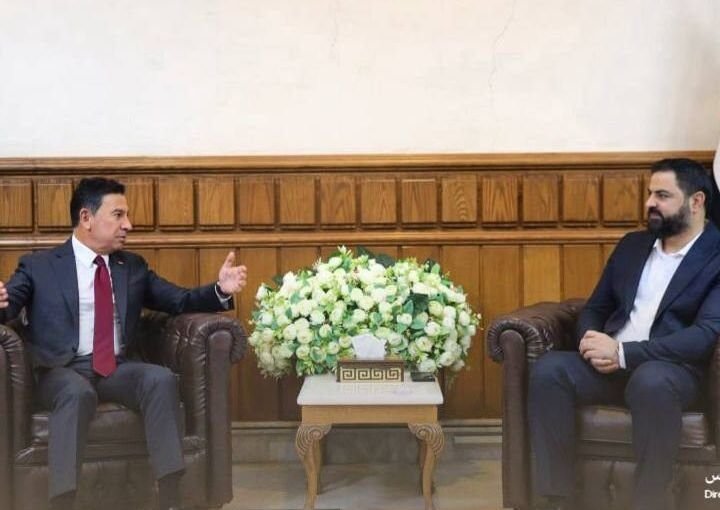 Le gouverneur de Tartous discute de coopération avec l&rsquo;Union des municipalités de la mer Égée