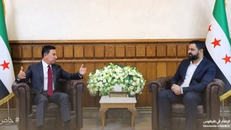 Le gouverneur de Tartous discute de coopération avec l&rsquo;Union des municipalités de la mer Égée