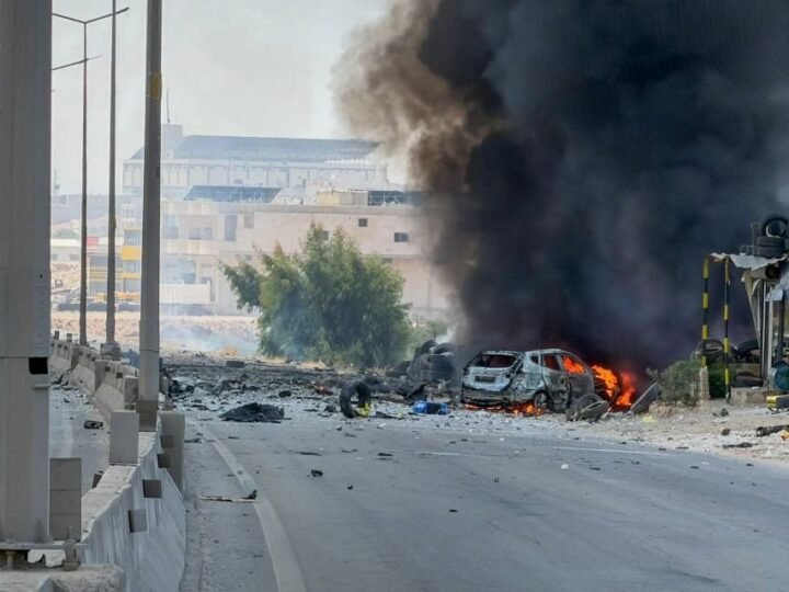 Idleb : 4 morts et 10 blessés dans l&rsquo;explosion d&rsquo;un dépôt d&rsquo;armes