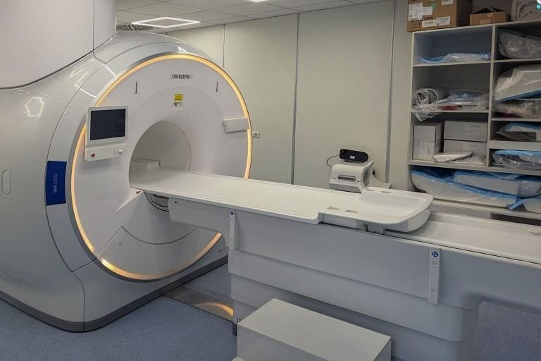Inauguration d&rsquo;un service d&rsquo;IRM à l&rsquo;hôpital national de Deir ez-Zor