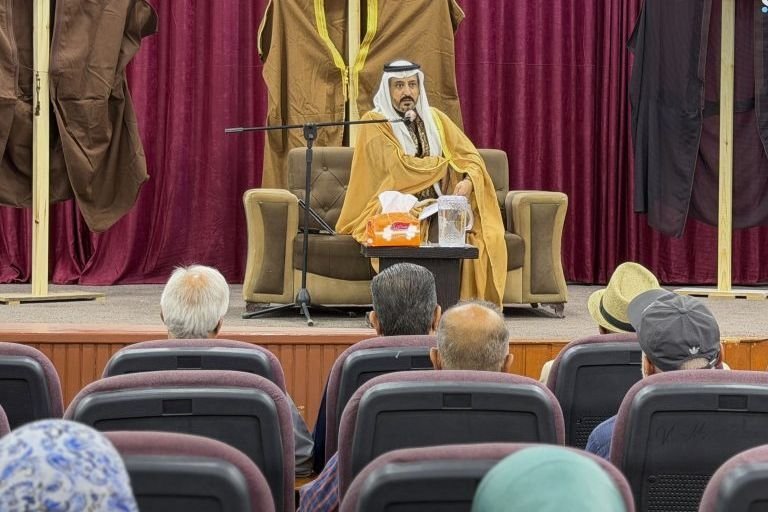 Une conférence à Raqqa met en lumière les symboles du costume traditionnel de l&rsquo;Euphrate